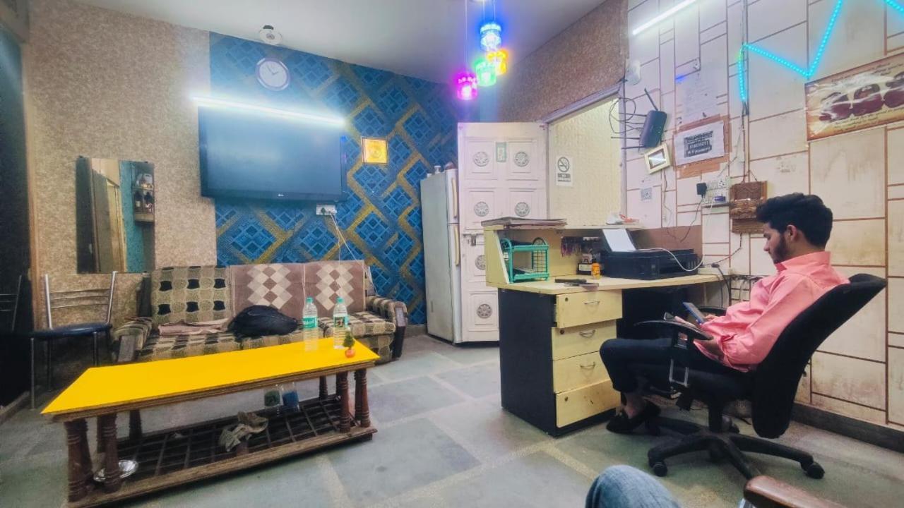 Om Residency Bed & Breakfast New Delhi